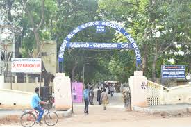 Government Arts College Nandanam is located in Chennai in the State of Tamil Nadu. It provides quality education. The location, contact details